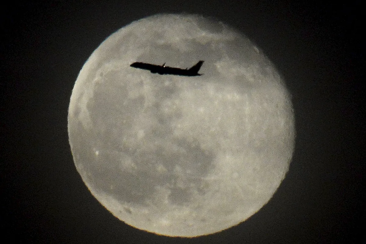 CALENDARIO LUNAR ABRIL 2025