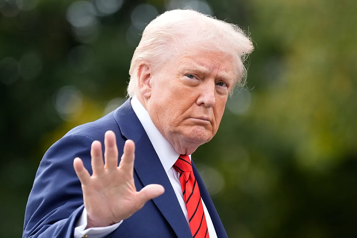 Donald Trump aterriza en Israel antes de la cumbre en Egipto
