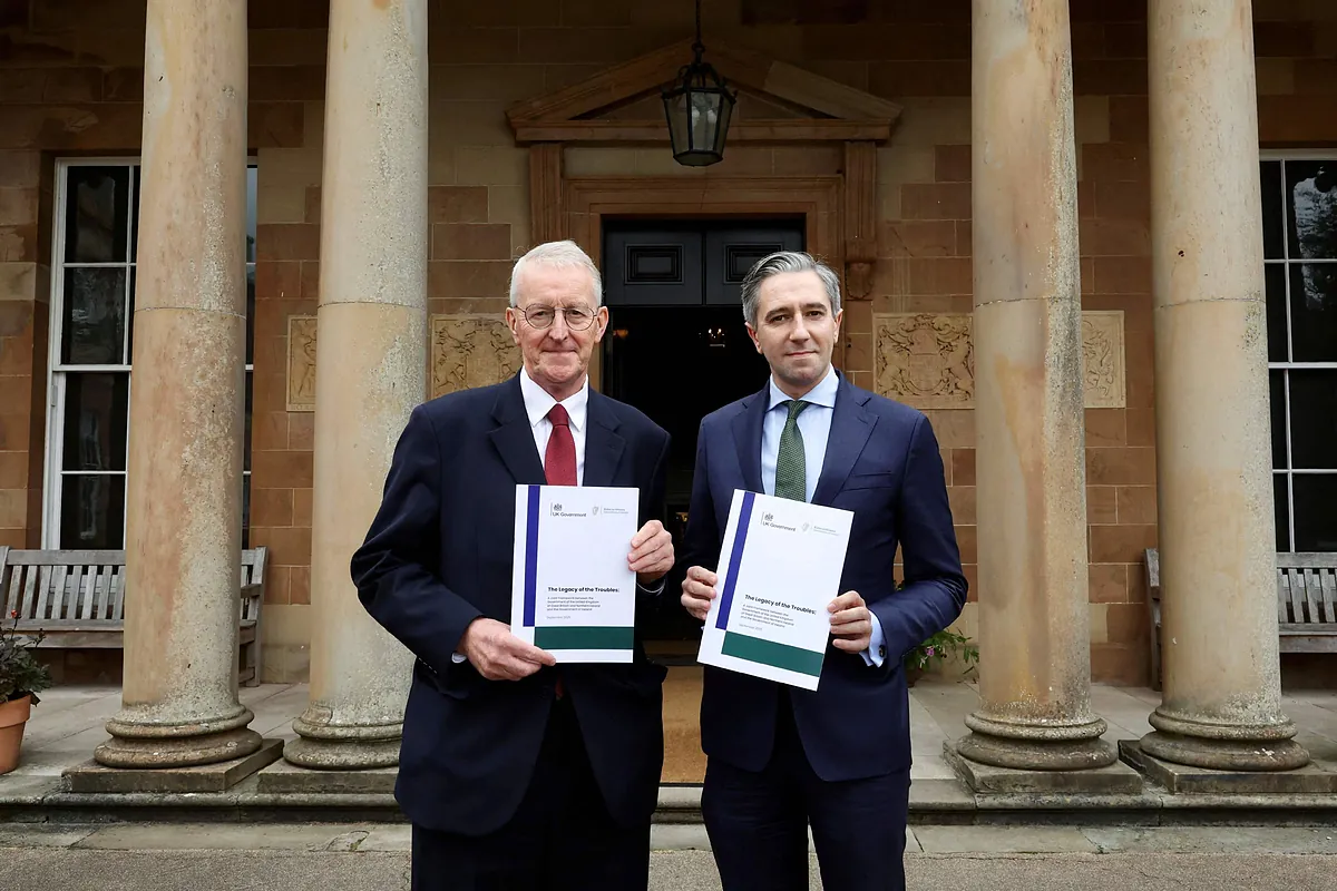 Londra ve Dubln, kurbanlar ve Kuzey İrlanda'da şiddet mirası hakkında bir anlaşmaya varırlar