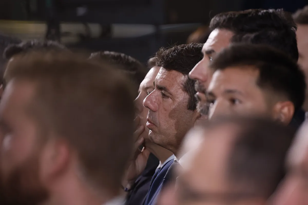 Emoción compartida y mensaje común: Mazón sin salida