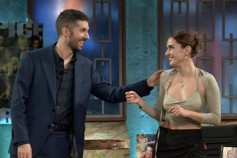 La encerrona de Silvia Alonso a su novio David Broncano en La Revuelta:  "Este mes he follado poco" | MomenTVS