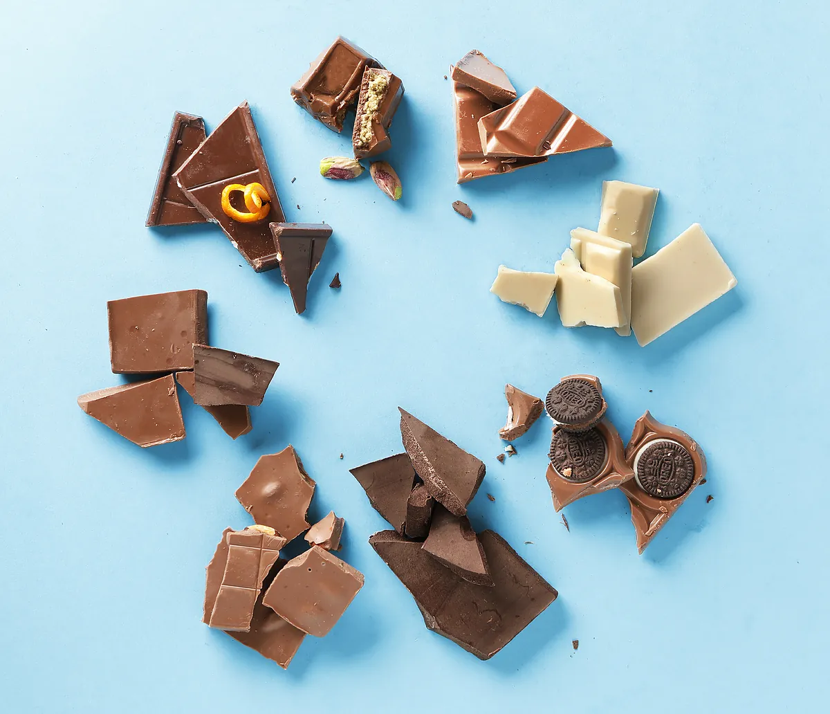 Del chocolate blanco al viral de pistacho de Dubái: qué esconden realmente las tabletas que compras pensando que son saludables