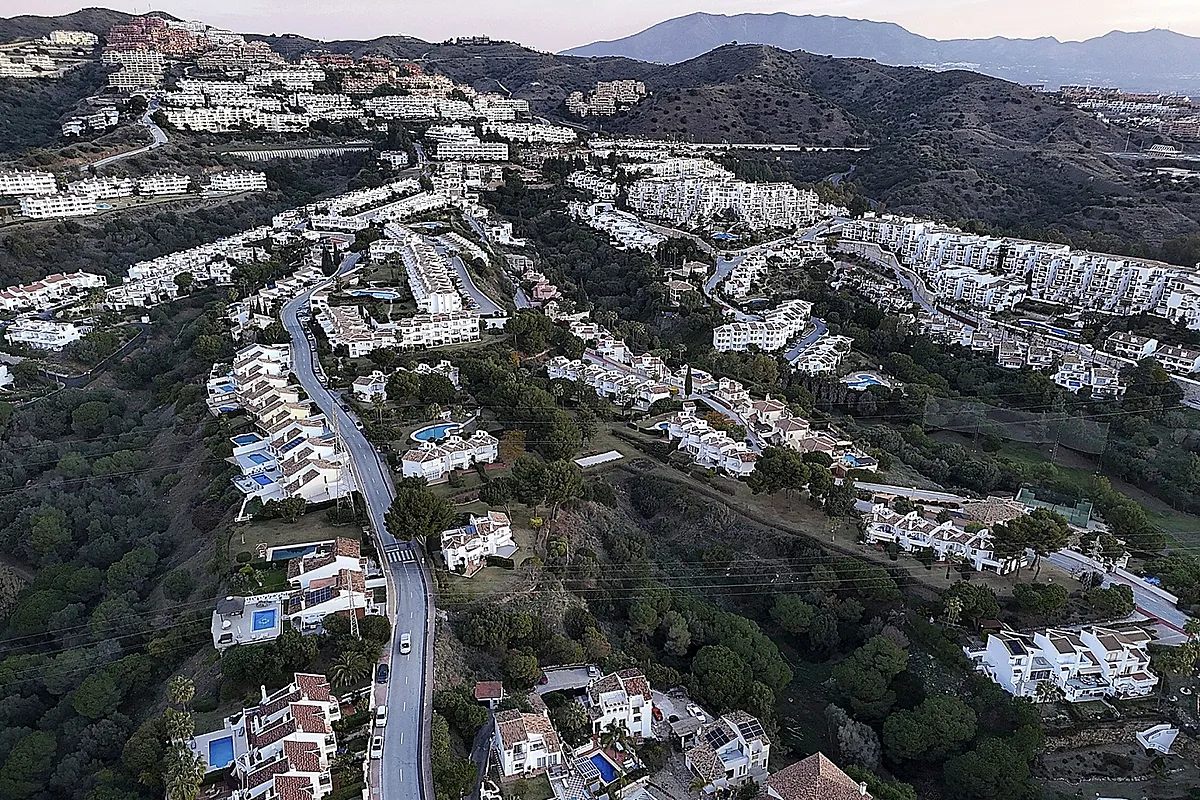 Okupas y secuestradores: así funcionan las mafias que piden hasta 50.000 euros por irse de villas de 11 millones