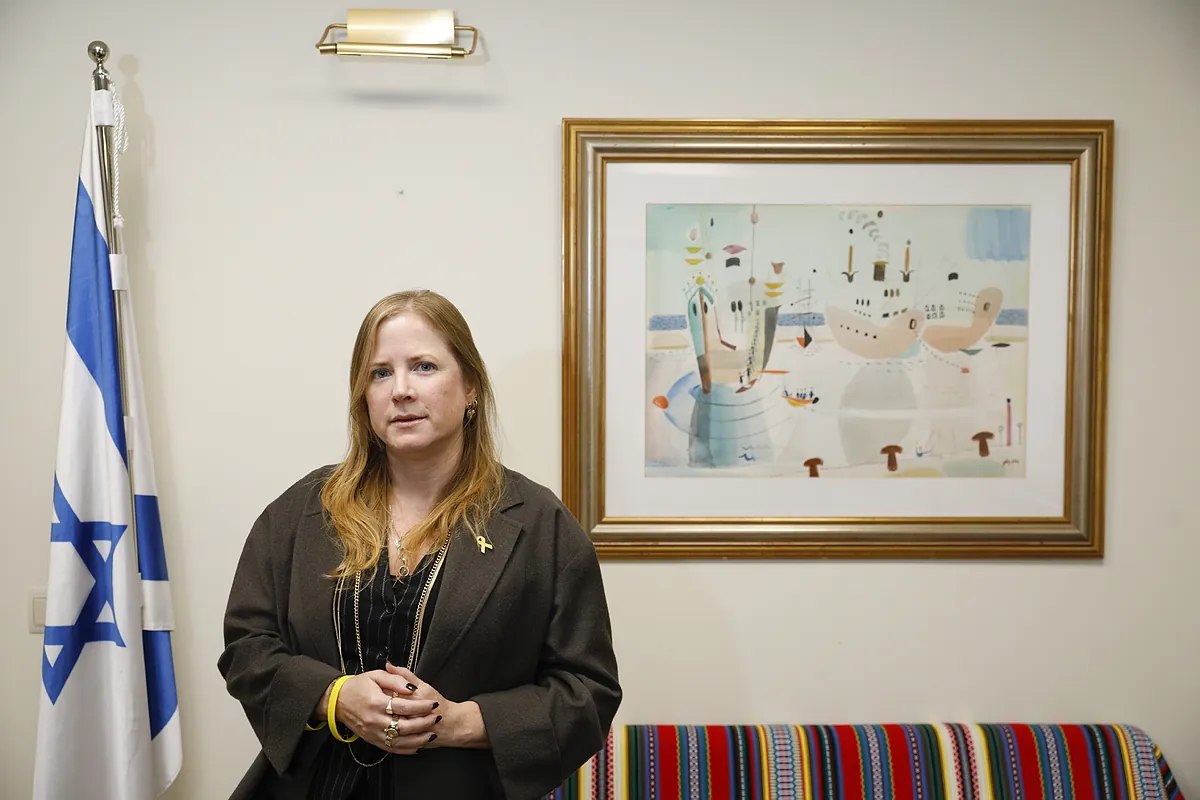 Dana Erlich, encargada de negocios de Israel: "En España hay ministros que han cometido actos y retórica antisemitas"