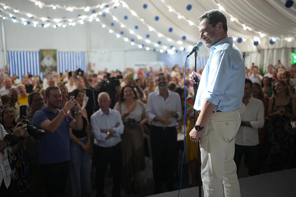 Moreno pide trabajar por  una mayoría social  de cara a las próximas elecciones y reivindica un PP  sin insultos 