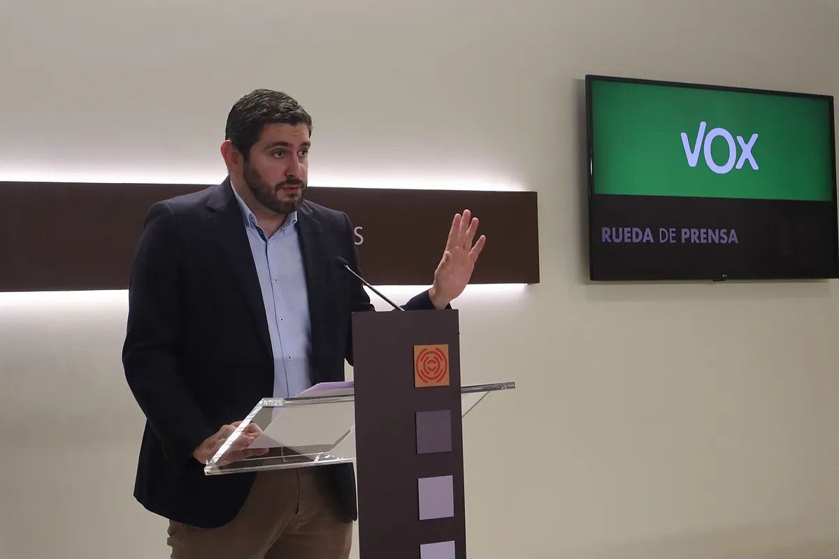 Vox retira el veto a negociar con Azcón al considerar que el PP  ha dado un cambio de rumbo  tras el acuerdo alcanzado en Valencia