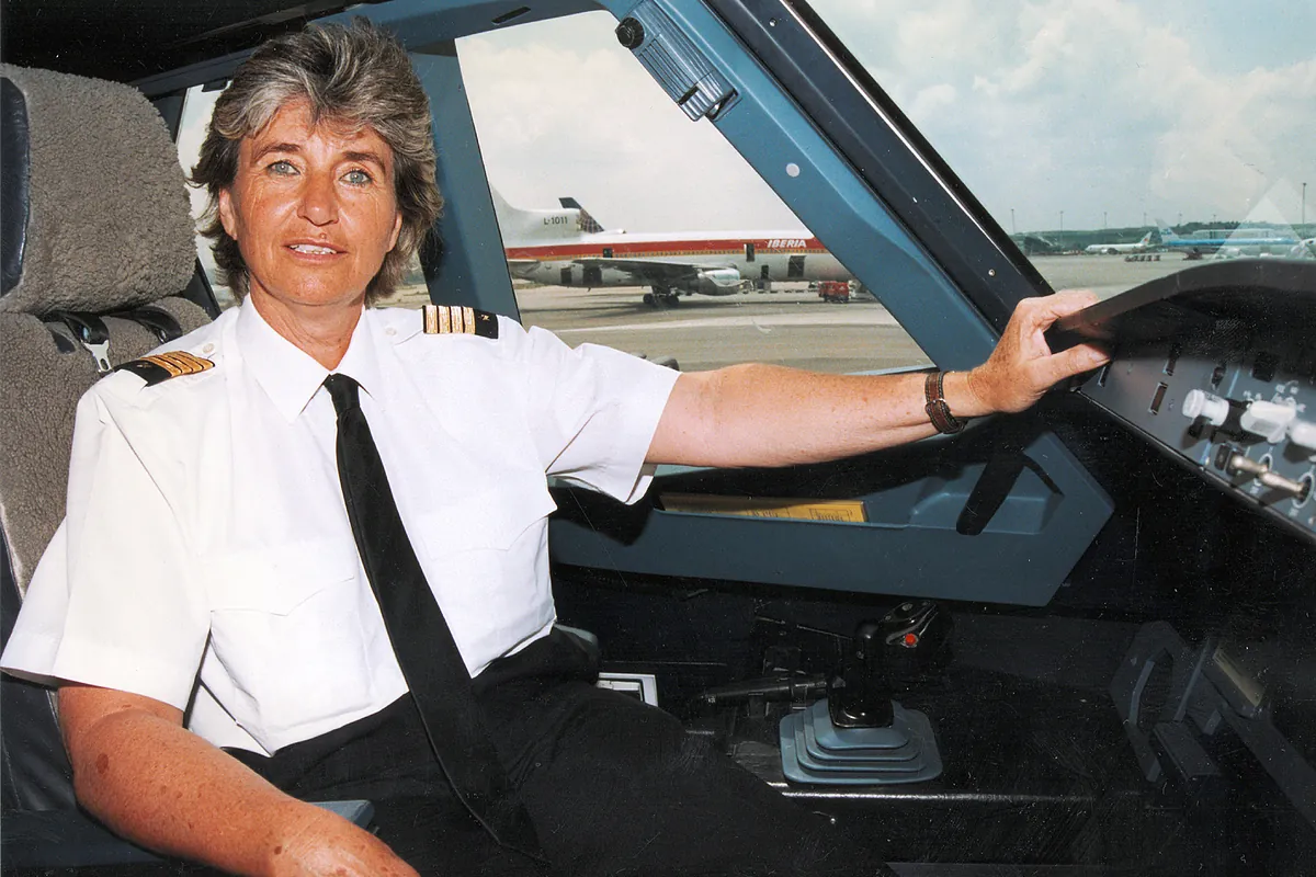 Bettina Kadner: a la primera piloto de Iberia le "importaban un rábano" los comentarios machistas