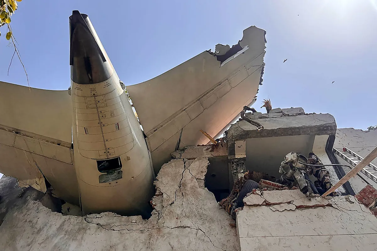 Yakıt tedarikinde bir başarısızlık, 260 kişinin öldüğü Air India Avin kazası