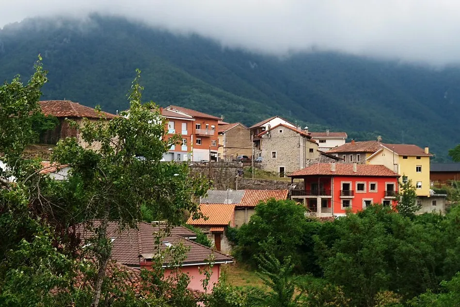 El único pueblo de la Península que tuvo luz en el apagón está en León y tiene 226 habitantes