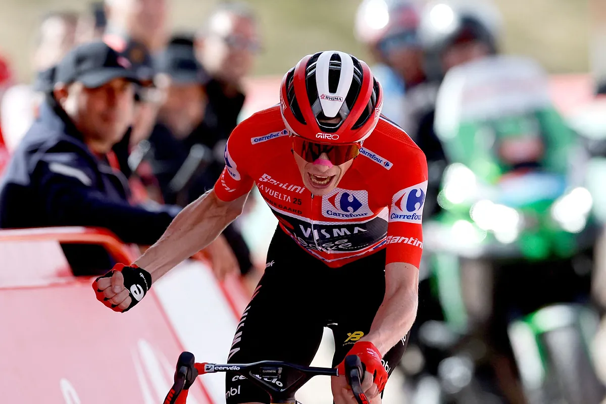 Vingegaard remata su triunfo en la Vuelta con una agónica victoria en solitario en la Bola del Mundo