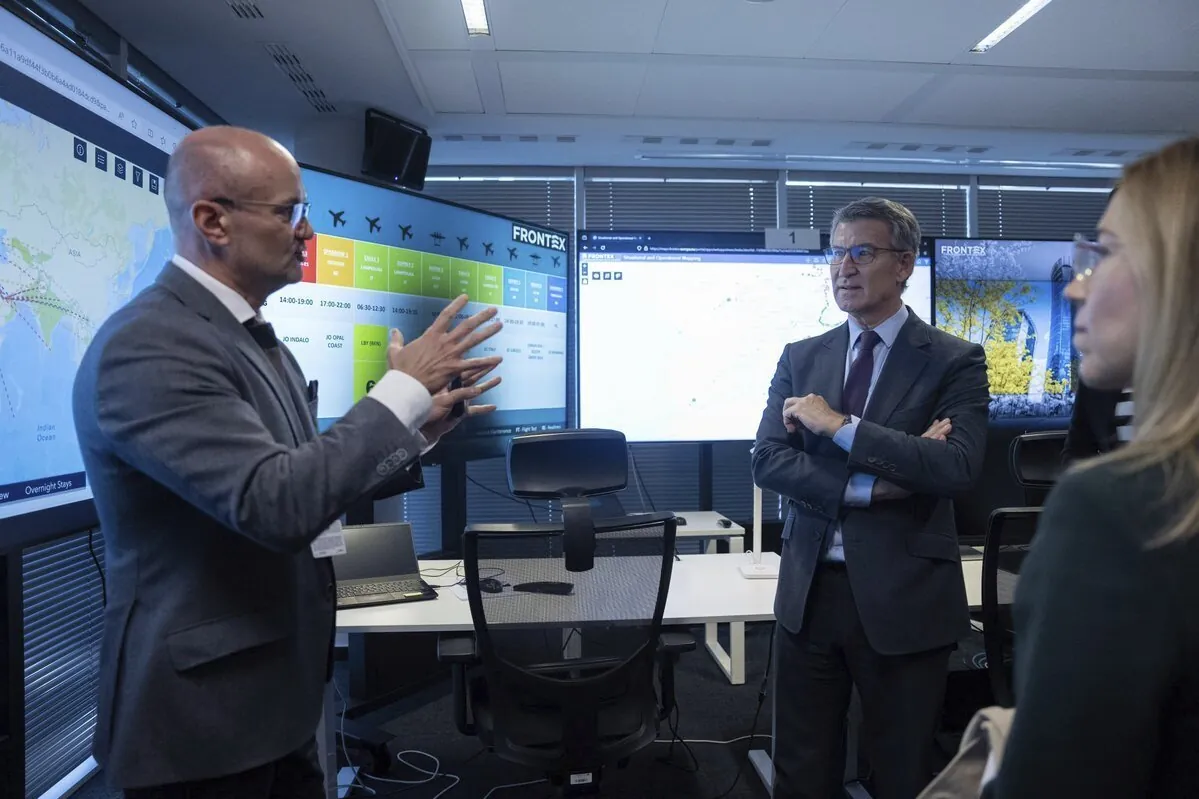 PP sunumu, düzensiz göçmenlere yardımı kaldırmayı önermektedir.