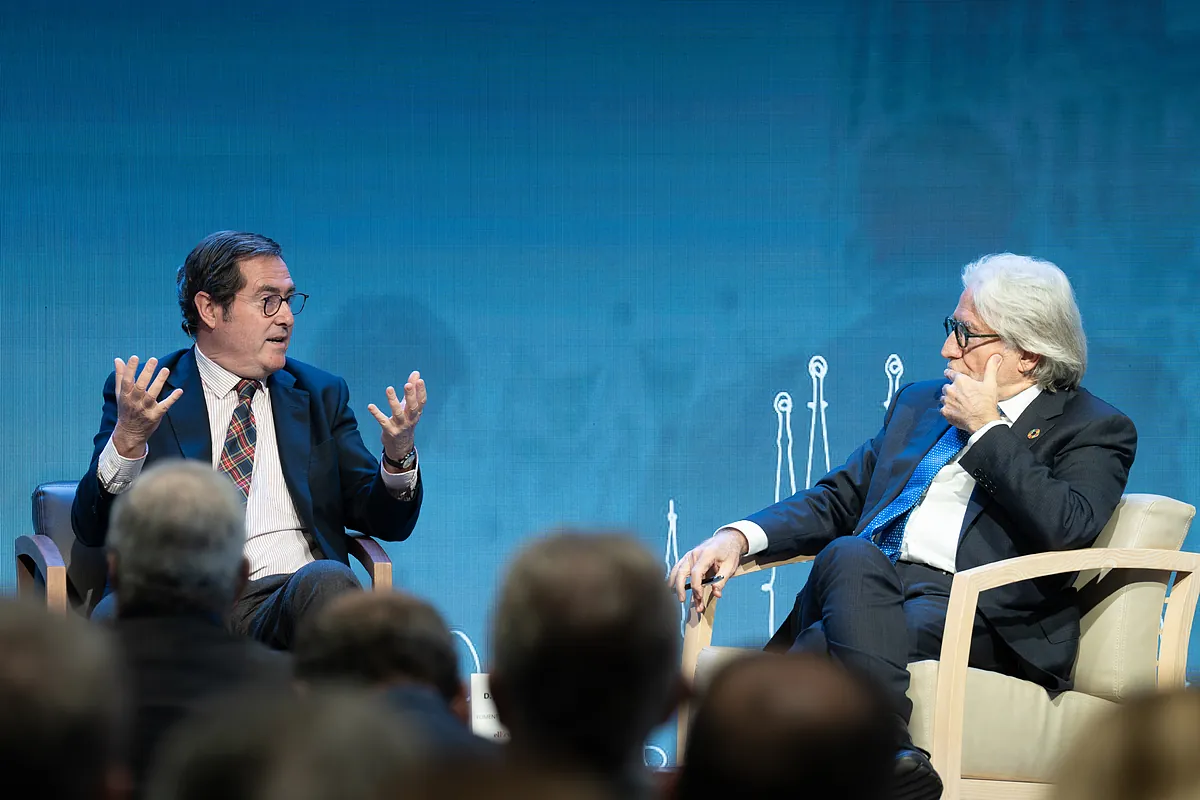 Los empresarios reclaman a Garamendi un &#39;plan b&#39; para tumbar la reducción de la jornada si Junts pacta con Yolanda Díaz
