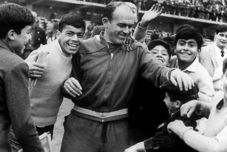 Las increíbles carambolas para que Di Stéfano nunca jugase un Mundial: dos nacionalidades, una clasificación desastrosa y un informe confidencial
