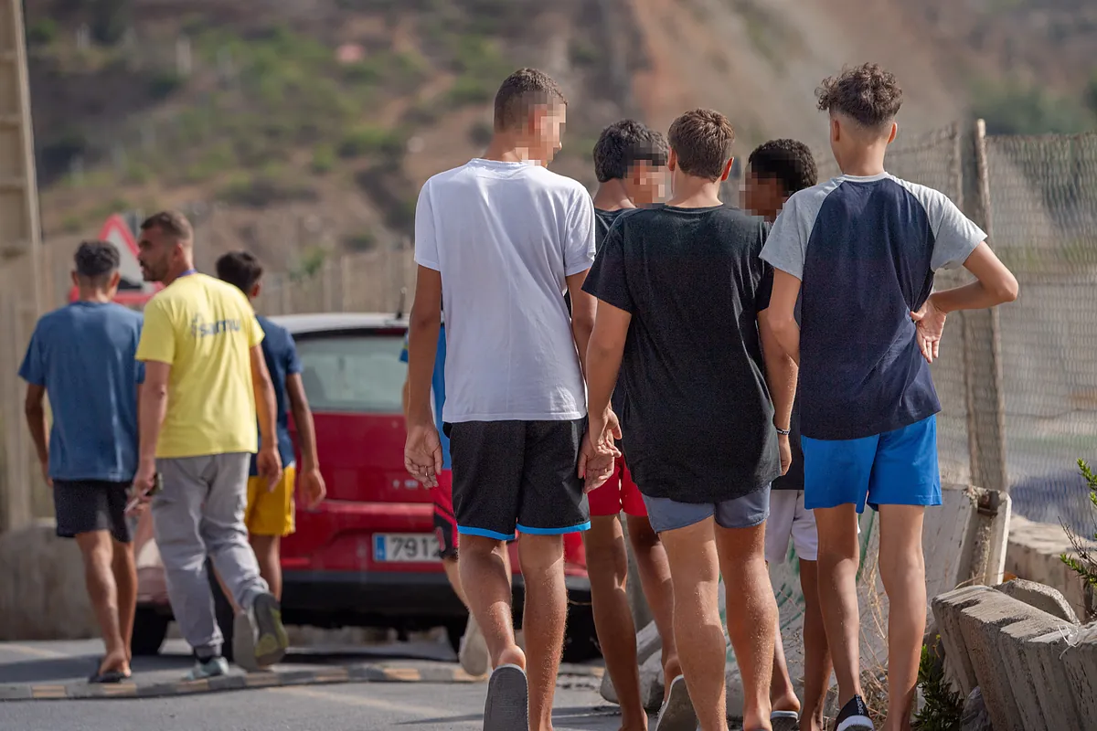 Ceuta culmina los primeros expedientes para la salida de menores a la espera de que el Estado active los traslados a las comunidades