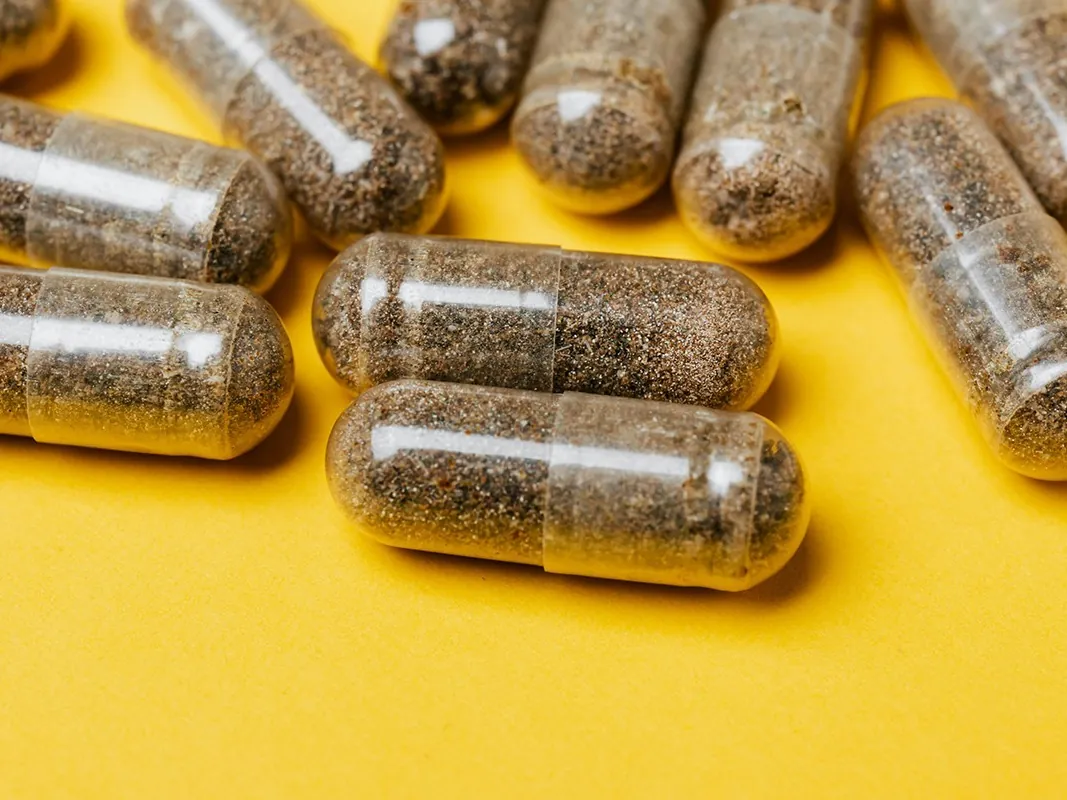 Ashwagandha: todo lo que hay que saber sobre la planta de moda para combatir la ansiedad y que no se debería tomar a la ligera