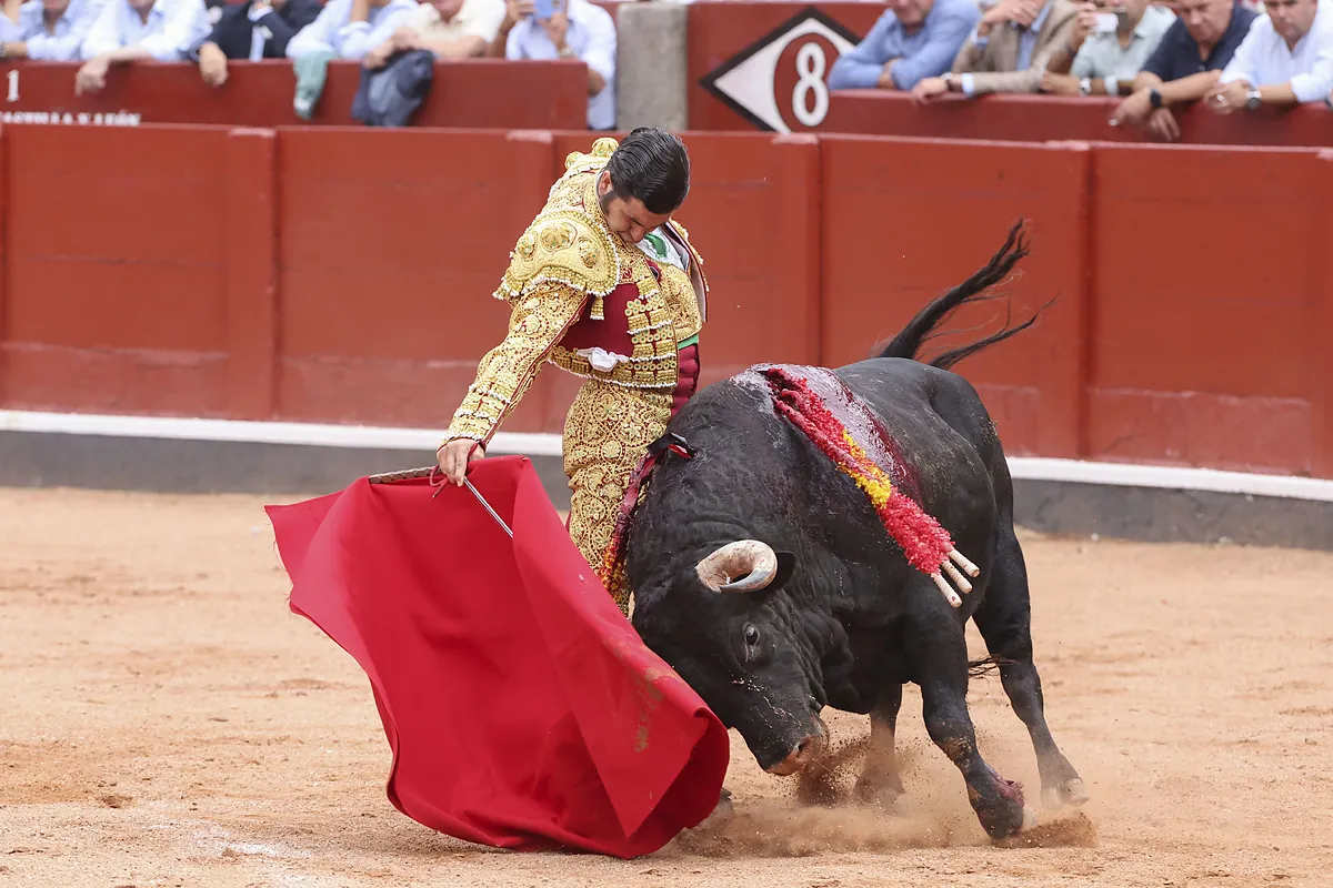 Toros en Madrid hoy, domingo 12 de octubre: quién torea hoy en Las Ventas y dónde ver por TV