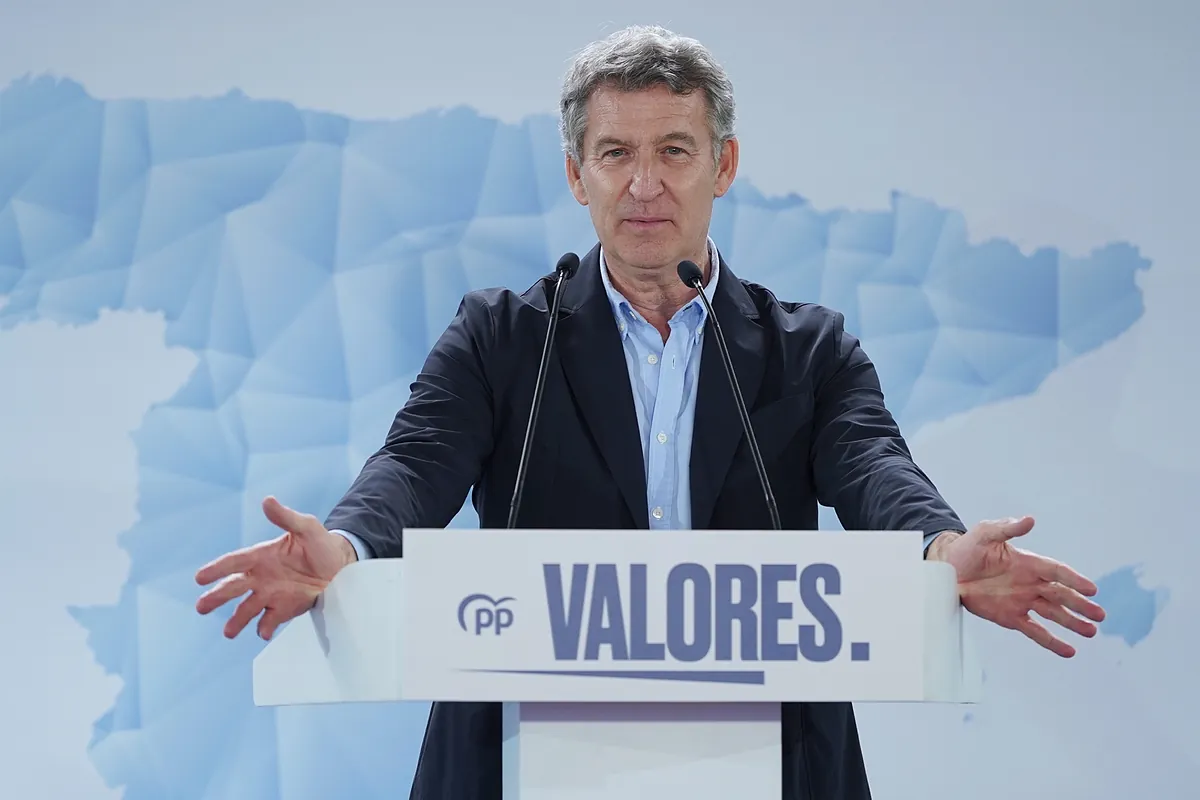 Feijóo avisa a Sánchez:  No permitiremos que quienes prohíben la libertad lingüística en Cataluña la reclamen en Europa 