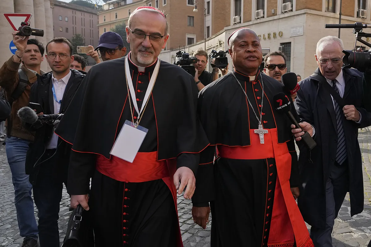 Cardenales se Preparan para el Nuevo Cónclave Papal en Roma Cardenales se Preparan para el Nuevo Cónclave Papal en Roma