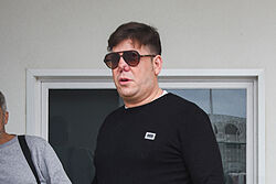 Lucas, de Andy y Lucas, se compra un coche de alta gama por 70.000 euros "a tope de extras" y ya tiene fecha para su operación de nariz