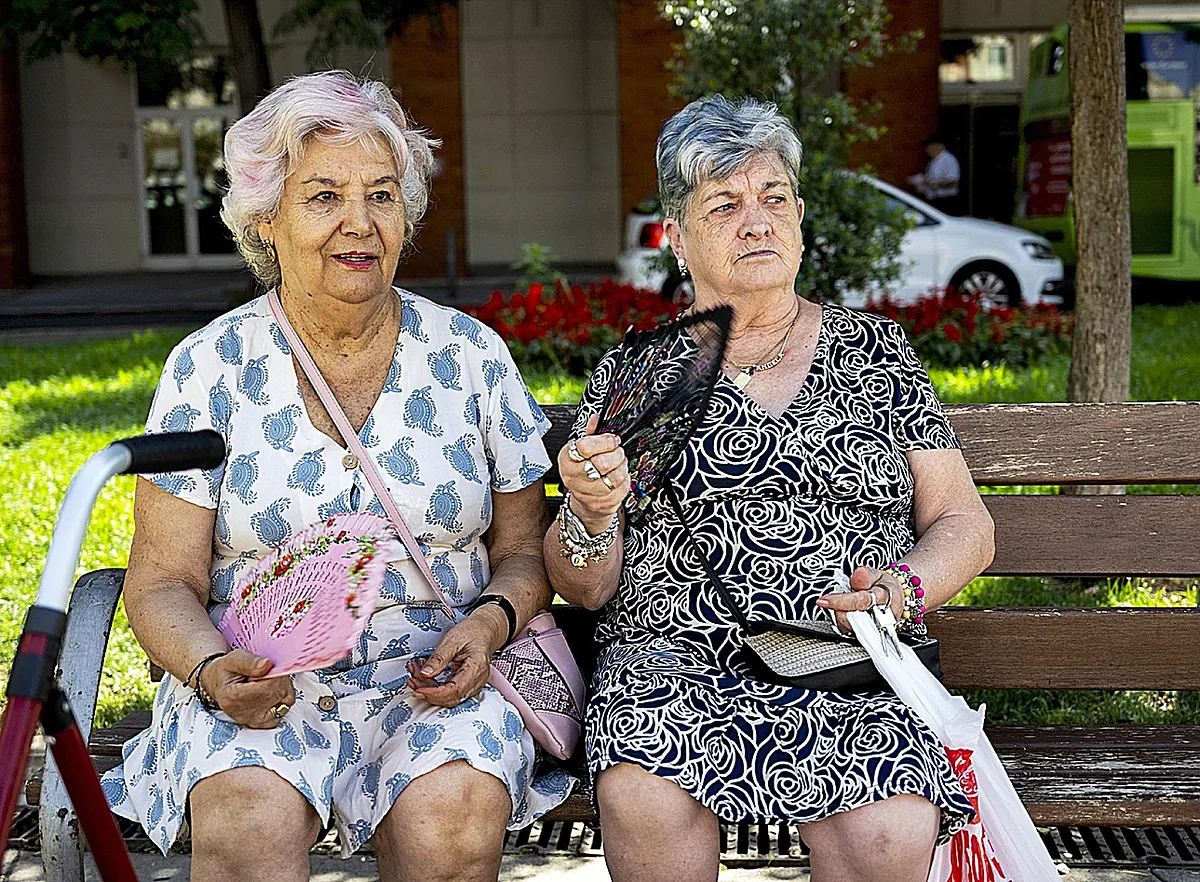 La segunda ola de calor del verano va a ser larga e intensa:  Tendremos temperaturas entre 8 y 10 grados por encima de lo habitual 