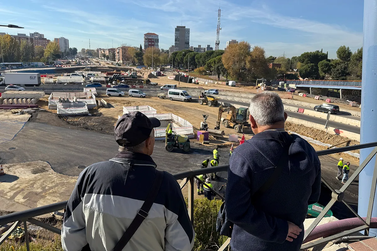 El tráfico del soterramiento de la A-5 circulará, desde este lunes, por la calzada sur durante un año:  Espero que ahora la circulación vaya mucho más fluida 