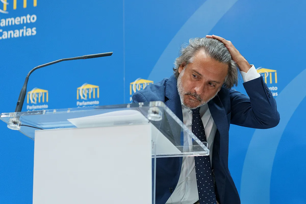 El político vinculado a la trama narco en Canarias presume del "respaldo" de Santos Cerdán y admite que la conversación "tiene mala pinta", pero se desvincula de "asuntos turbios"