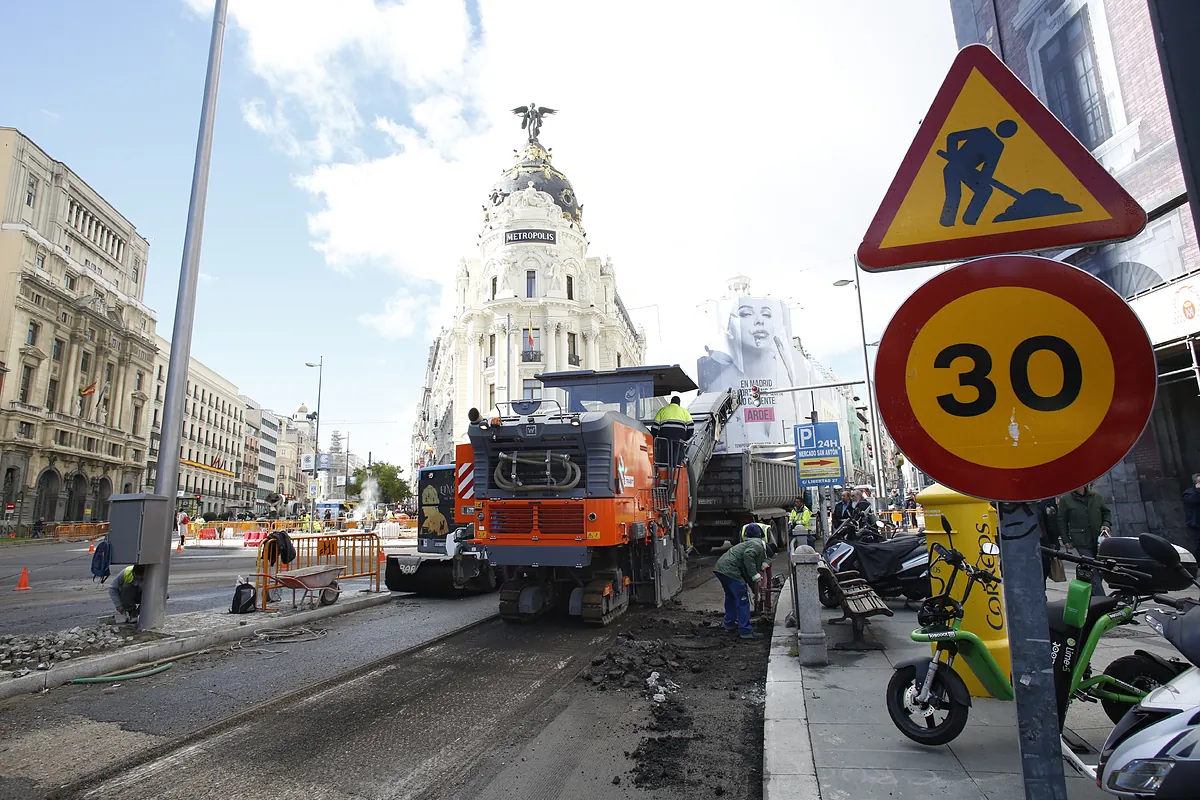 Operación Asfalto 2025 en Madrid: listado y ubicación de las calles que estarán cortadas durante el verano