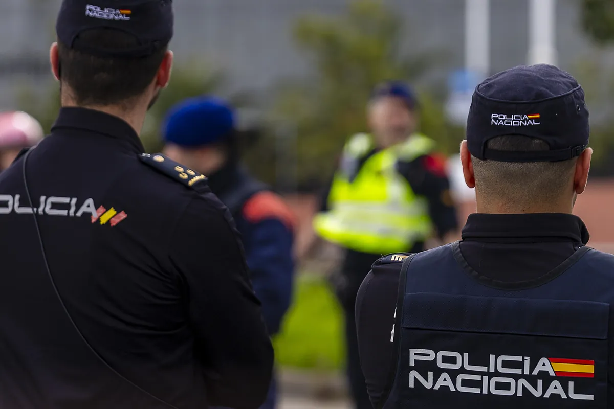 La justicia reconoce por primera vez que un agente de la Policía Nacional destinado a Barcelona cobre el mismo complemento que en Madrid