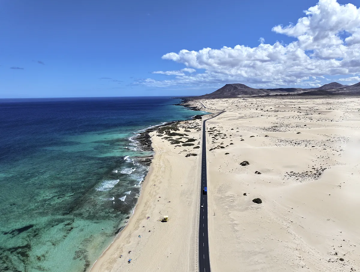Fuerteventura: vive el ritmo slow entre dunas infinitas