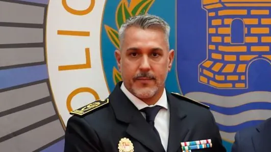 El PSOE pide "explicaciones" a la alcaldesa de Alcalá tras la denuncia por acoso al comisario de Policía Local y Más Madrid solicita su suspensión cautelar