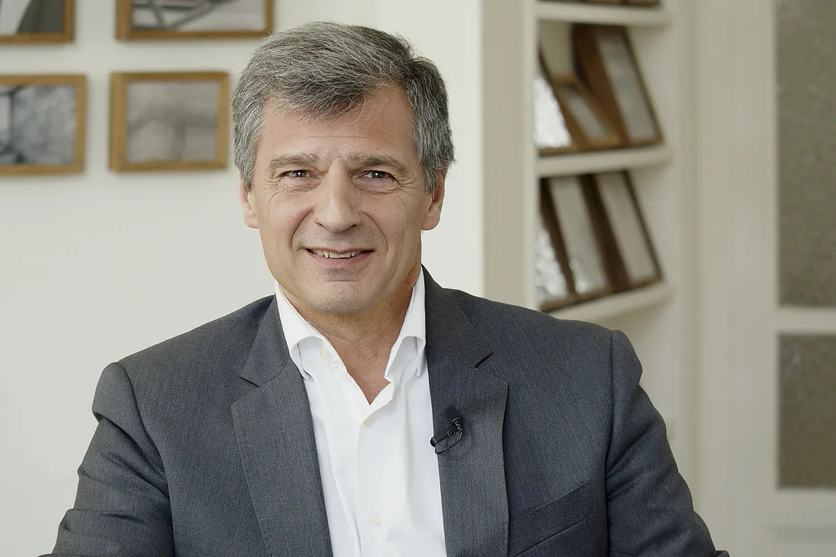 La mayor gestora de fondos independiente de España, Bestinver, vendió sus acciones de Sabadell a mercado antes de que finalizara la OPA