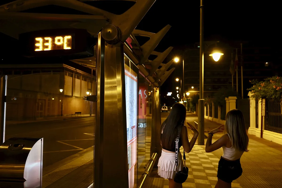 De la noche tórrida a la noche infernal: comienza a haber en España días en los que no se baja de los 30 grados