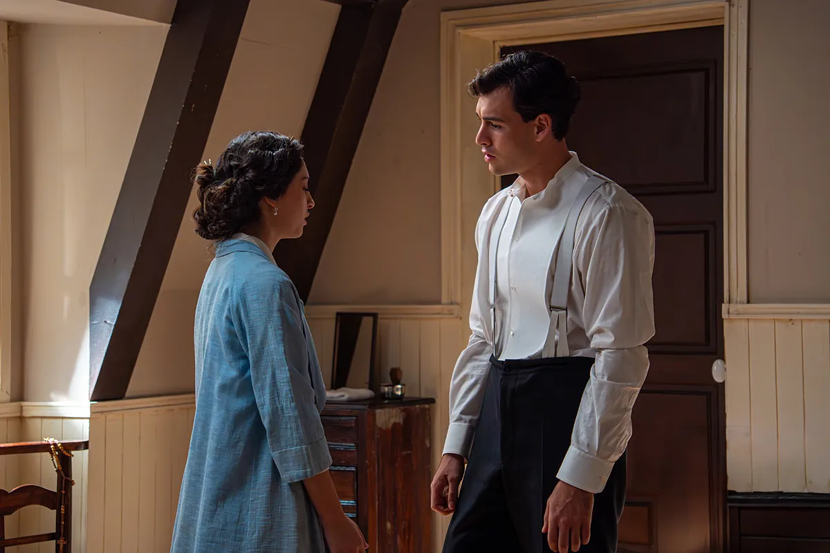 Avance semanal de 'La Promesa' del 29 de septiembre al 3 de octubre: Curro  se queda sin opciones para impedir la boda de Ángela y Lorenzo | Series