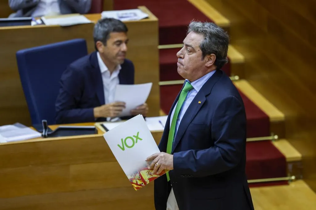 Vox lanza un primer aviso al PP de Mazón y amenaza a Hacienda con tumbar un "chiringuito" en plena negociación de los presupuestos