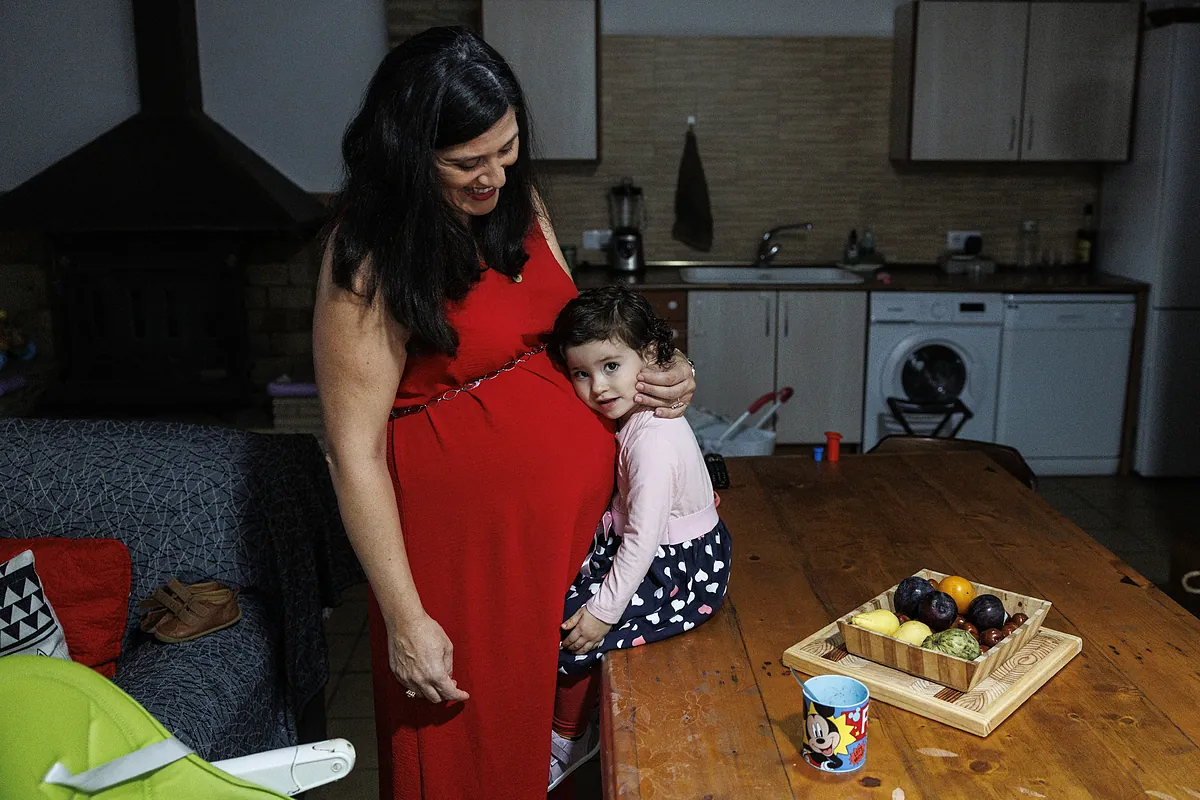 La revolución de las madres de más de 40 años: "Dentro de un siglo tener hijos a esa edad será tan habitual como lo es hoy ver a mujeres casadas y con niños en tu trabajo"