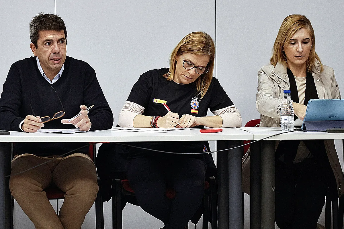 La Audiencia de Valencia confirma la imputación de la ex consejera Pradas por la dana y rechaza la de la delegada del Gobierno