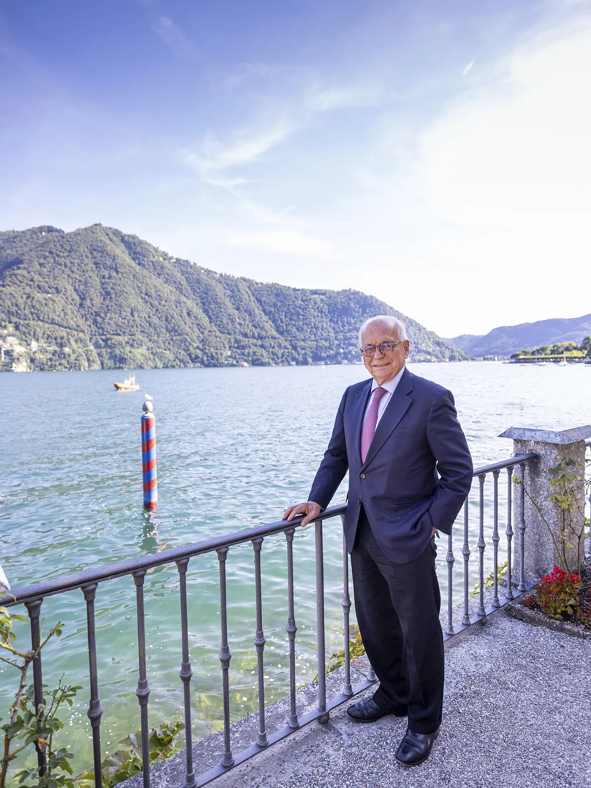 Wolfgang Ischinger: "La OTAN debe responder a Rusia con firmeza o Putin llegará más lejos"