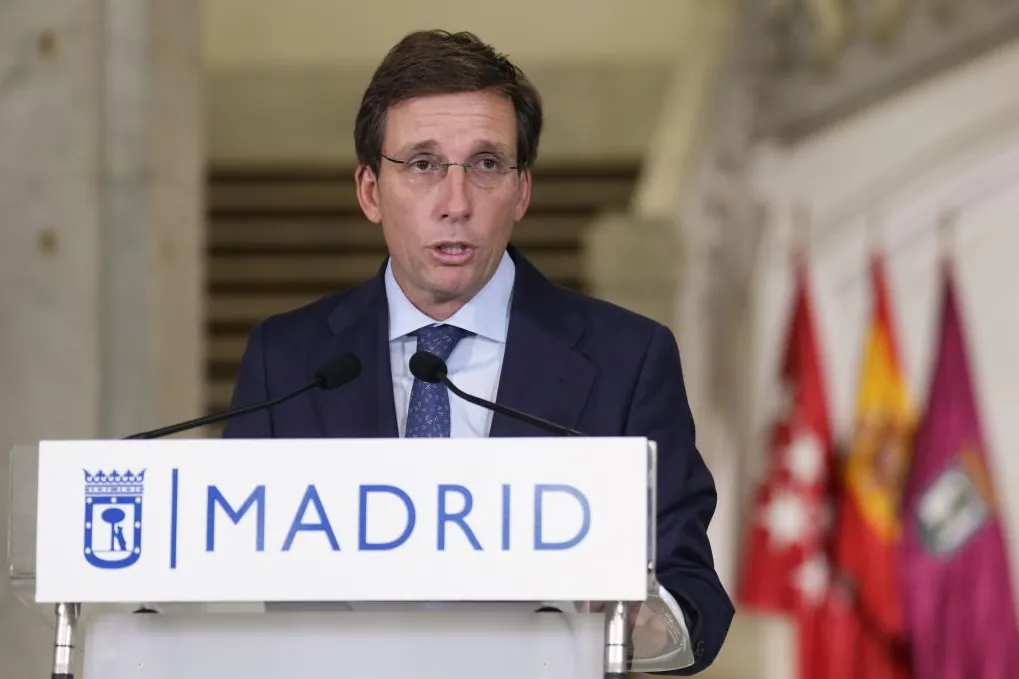 PSOE ve Más Madrid, kürtaj sonrası önerinin iptal edilmesi için olağanüstü bir genel kurul toplantısı talep ediyor
