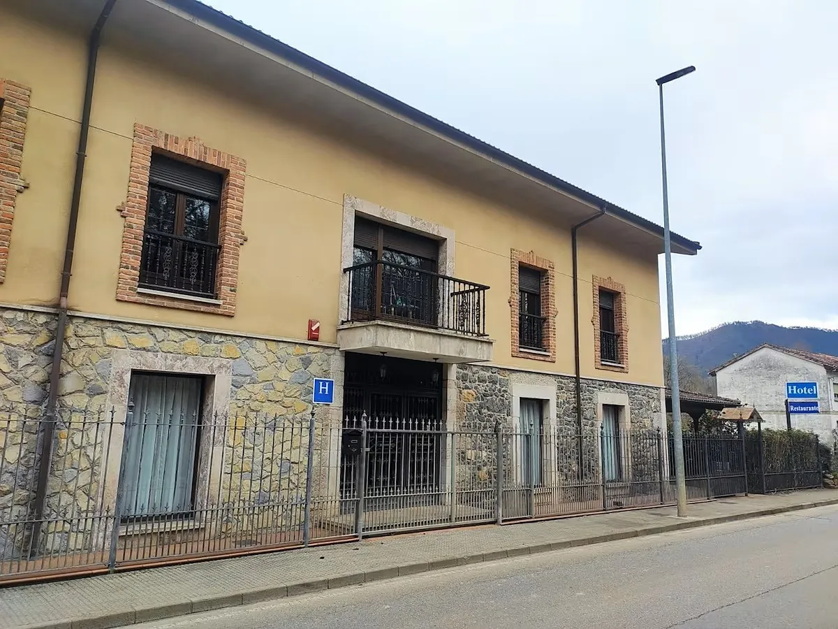 Las ex monjas de Belorado inauguran su restaurante en Arriondas (Asturias)