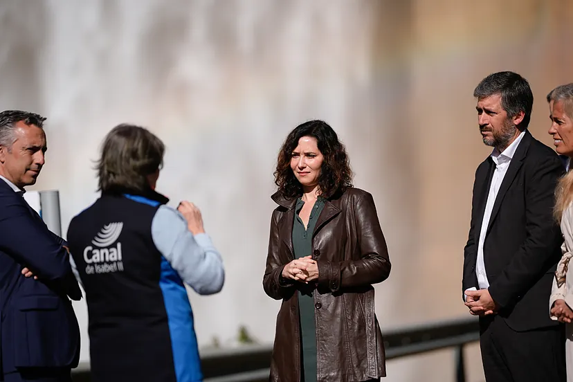 Ayuso denuncia una "persecución psicopática" por parte de Sánchez después  de que el presidente la vincule con la "corrupción" desde el Congreso:  "Está acorralado" | Madrid