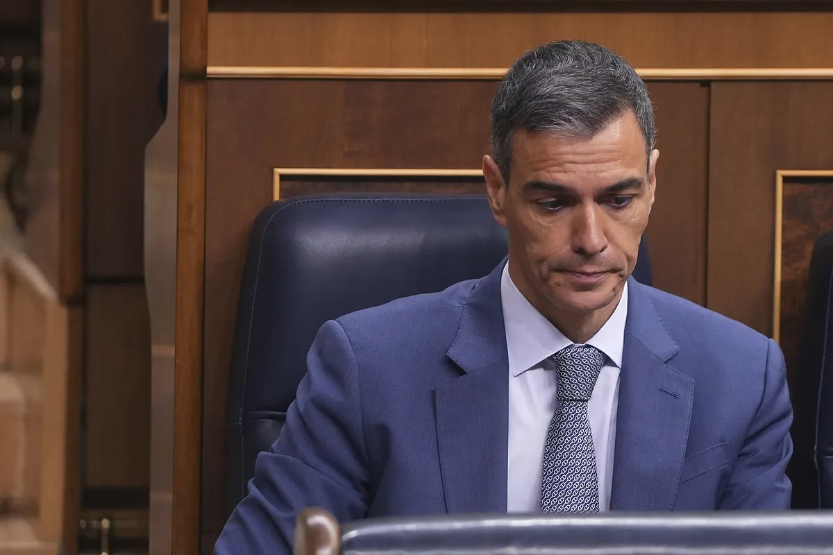 Los cinco argumentos con los que Sánchez acusa al PP de ser una  enciclopedia de corrupción , entre falsedades y medias verdades