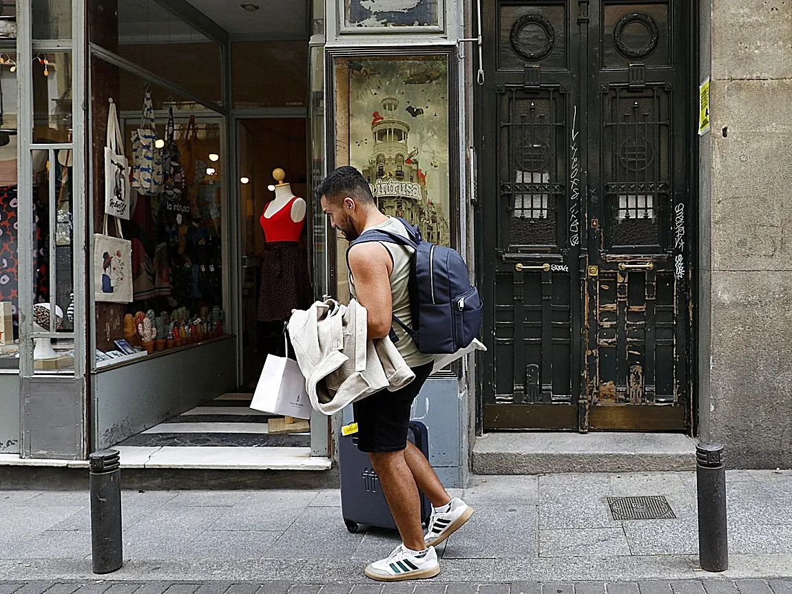 Booking retira más de 4.000 anuncios ilegales de pisos turísticos tras un requerimiento del Ministerio de Consumo