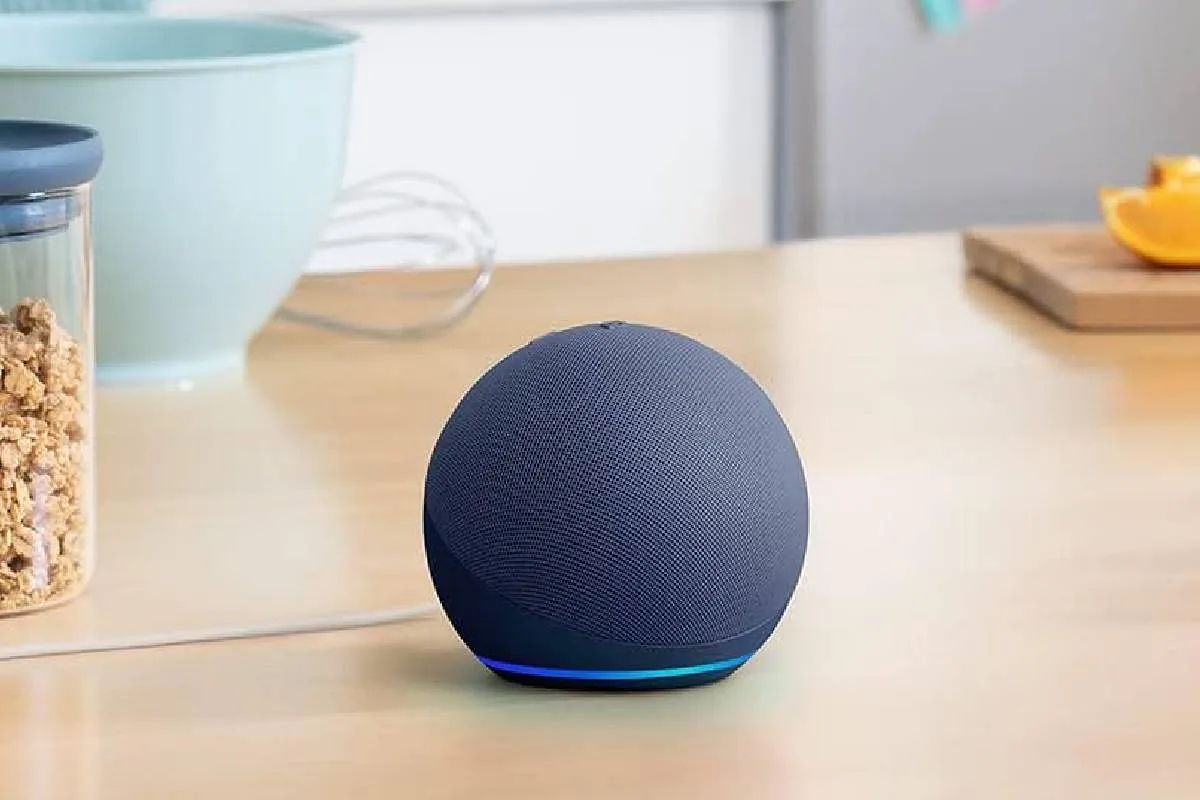 Amazon Prime Day Octubre 2025: consigue ya grandes chollos como el altavoz inteligente Echo Dot con Alexa a mitad de precio o unas Vans rebajadas un 58%