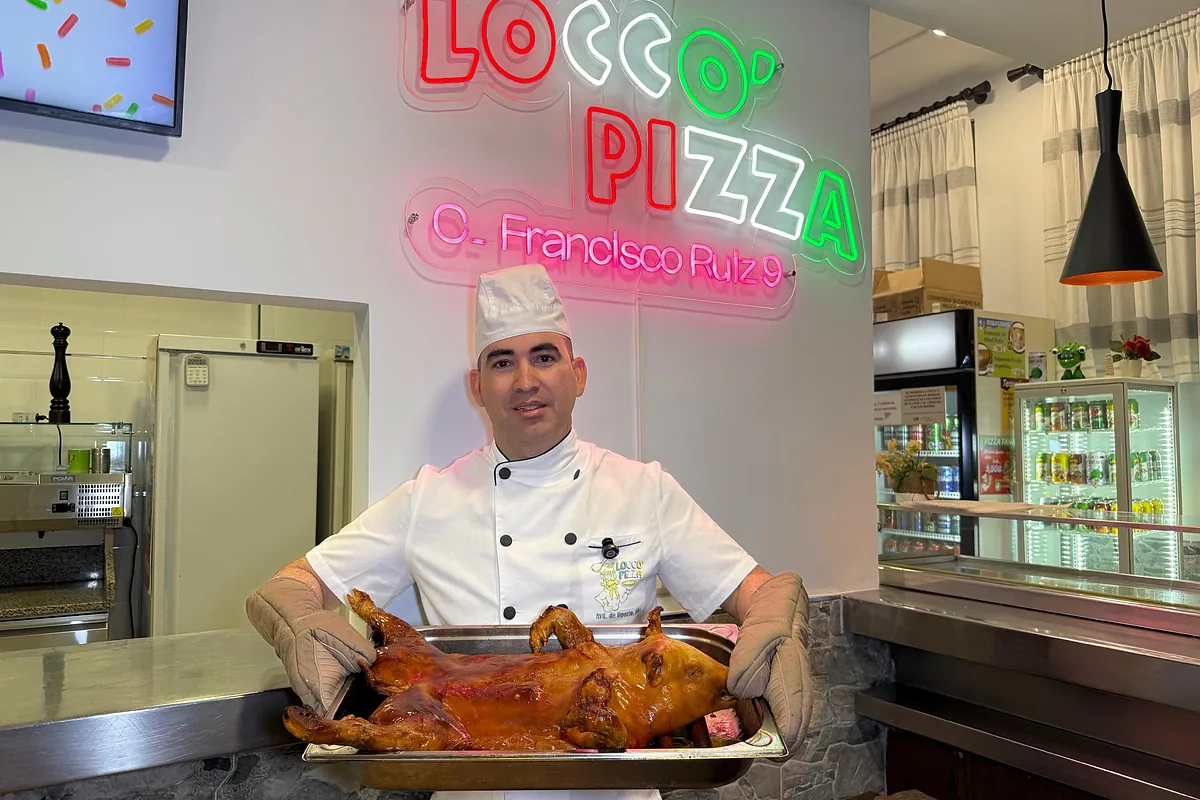 El cocinero e influencer que promueve desde Usera los sabores de Cuba: Rescatamos la tradición del cerdo asado, pero sin perder nuestras raíces