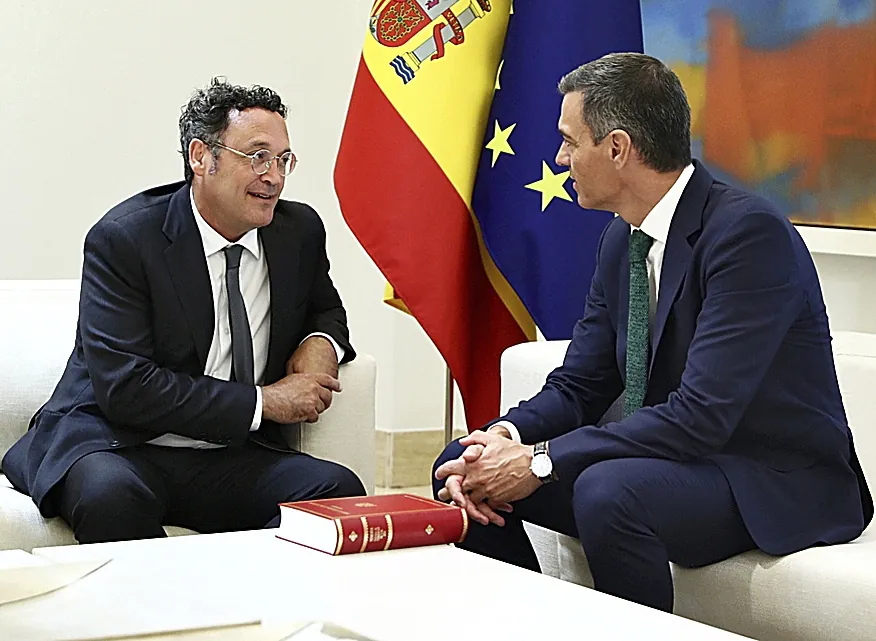 Tarafsız bir devlet için, tüm hizmette