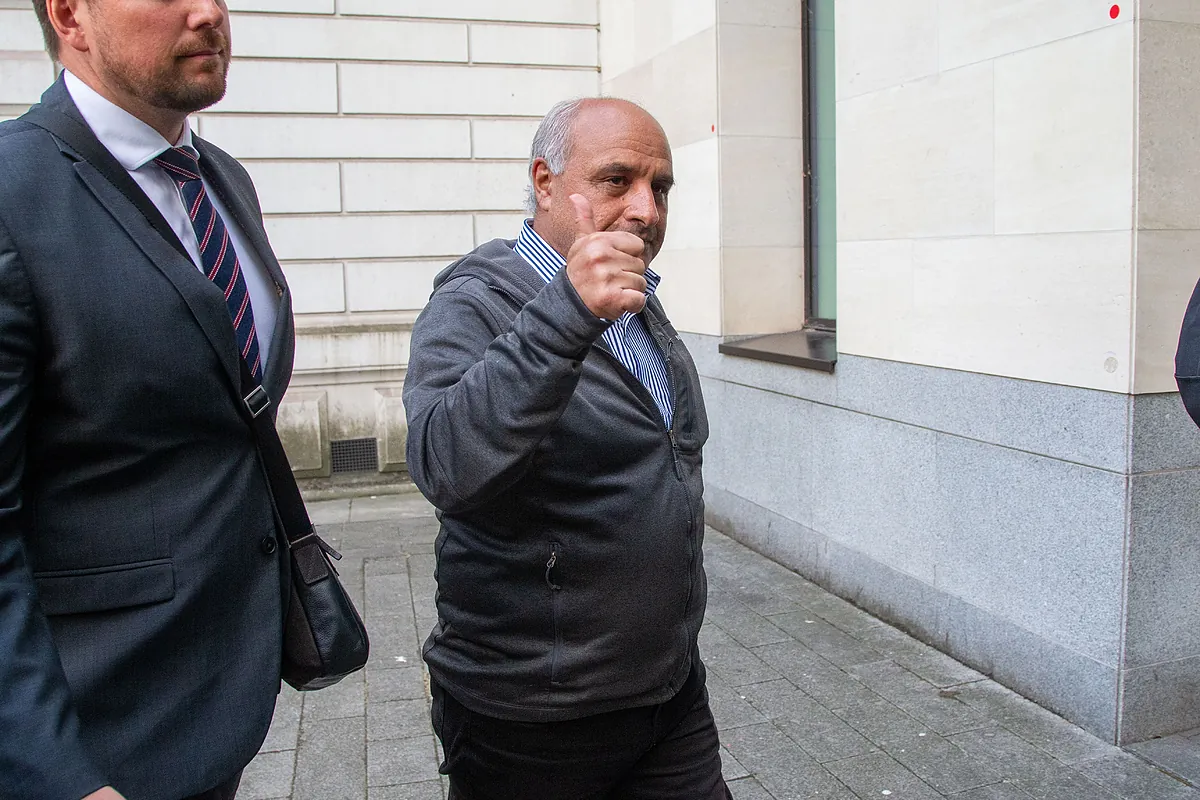 Declaran culpable a un hombre que quemó el Corán frente al consulado turco en Londres