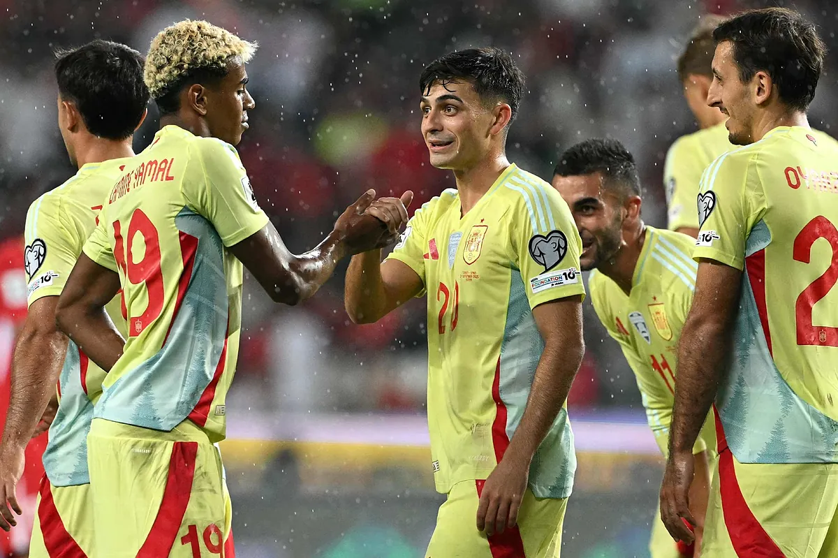 25 pases, 66 toques y una posesión de 11 jugadores para el gol que refleja el juego de salón de España: "Si nos ponen de favoritos al Mundial, iremos a por todas"