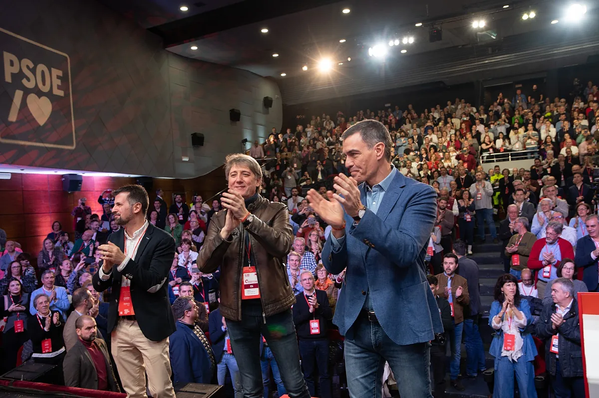 El PSOE culmina la renovación de siete liderazgos territoriales que dejan fracturas con el caso excepcional de Castilla y León:  Aquí no ha habido ningún desgarro, está todo pactado 