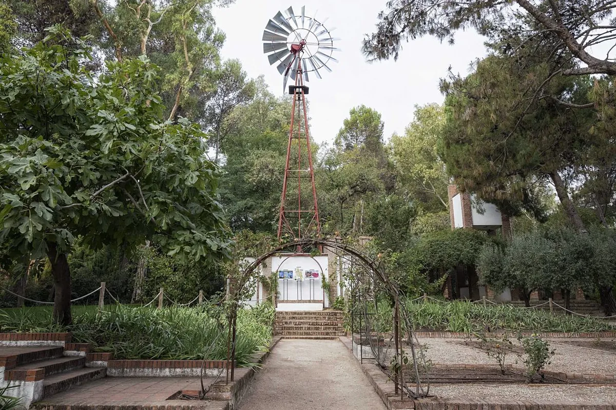 El Ayuntamiento restaura los dos molinos americanos de la Quinta y anuncia una gran exposición sobre uno de los parques más populares de la ciudad