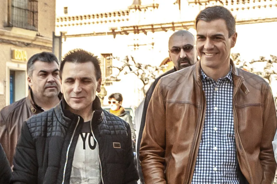 La 'fontanera' del PSOE pidió a Koldo "no involucrar" a Cerdán en el caso y lo espoleó contra la Guardia Civil: "Con lo que te han hecho, destrózalos"